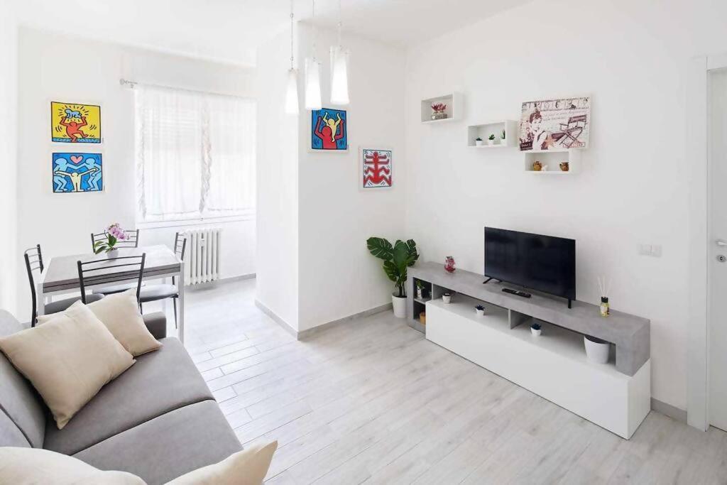 Sunny San Siro Stadio Apartment Mailand Exterior foto